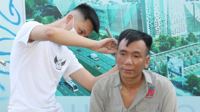 Hai Phong, Hai Phong Free Haircuts, Workers, Free Haircuts for Workers
